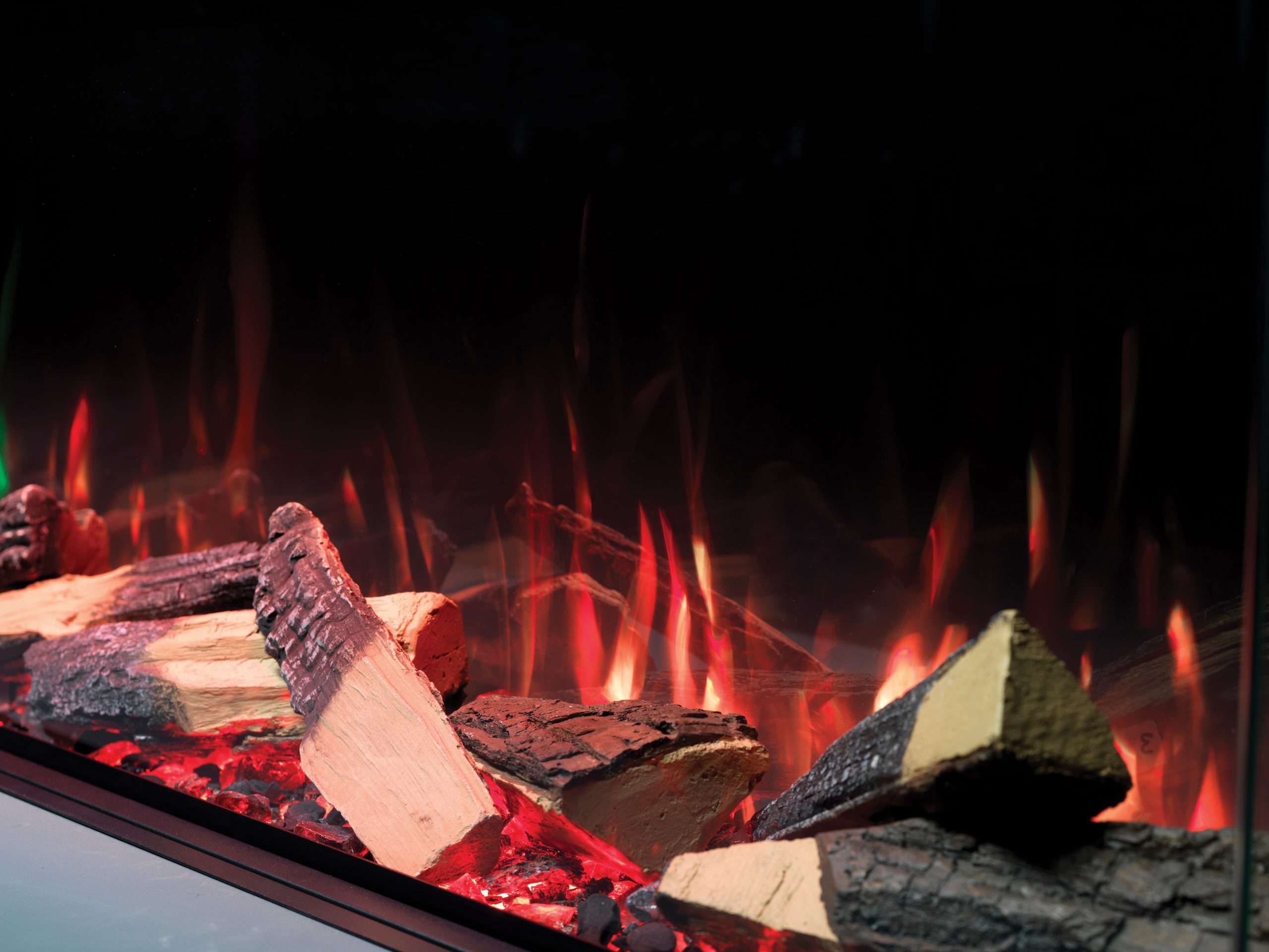 Rinnai ES 1500 Electric Fireplace (logs – right close up)