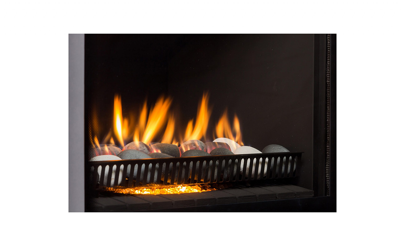 Rinnai 650 / 750 Gas Fireplace (stones - high embers)